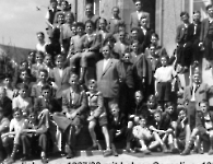 JG 1937/38 Schuljahrgang mit Lehrer Cornelius 1952